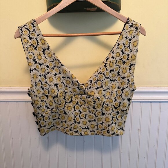 Maeve Anthropologie S Yellow Daisy Patterned Sleeveless Crop Top Side Buttons - Picture 1 of 6